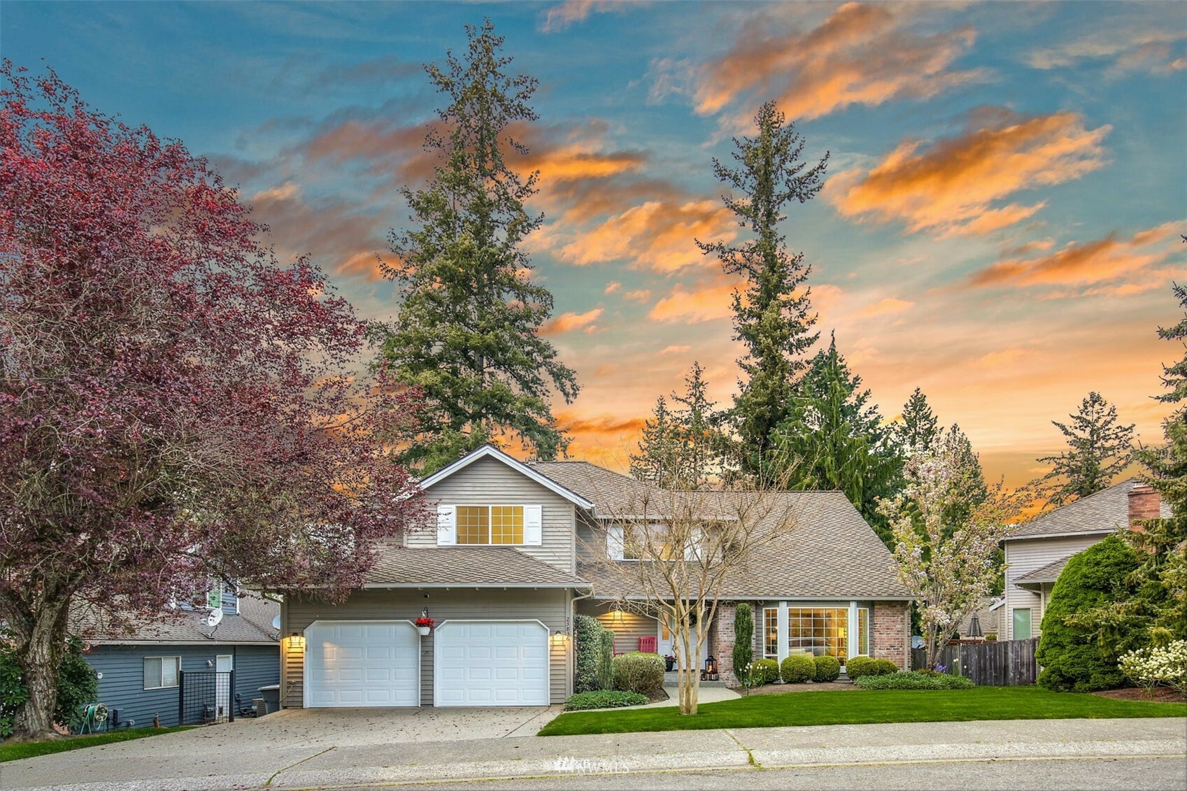 Property Photo: 23836 SE 41st Street WA 98029