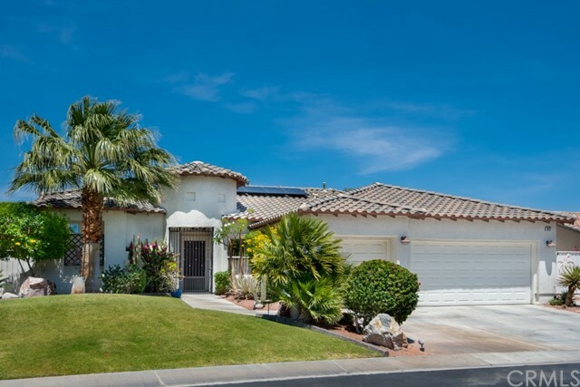 Property Photo:  972 Mira Grande  CA 92262 