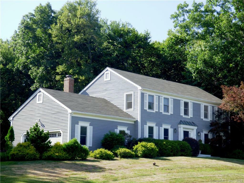 Property Photo: 4 Lyndenwood Drive CT 06804