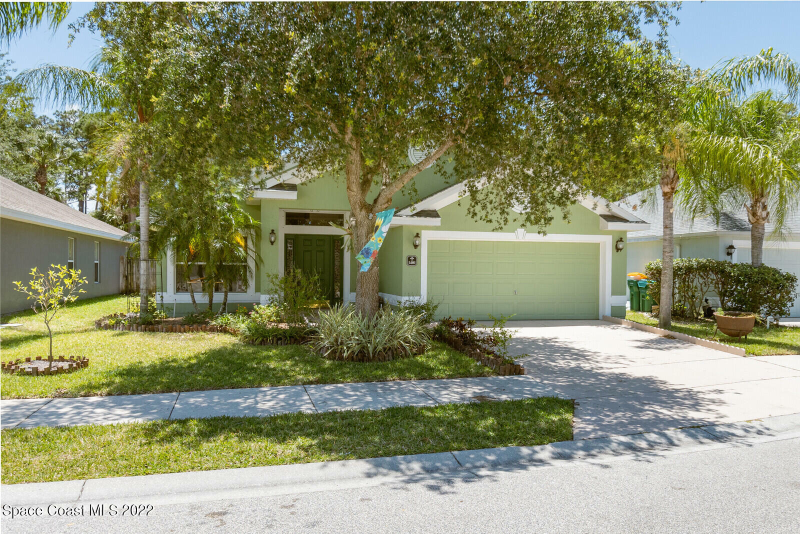 Property Photo:  1401 Morgan Court  FL 32934 