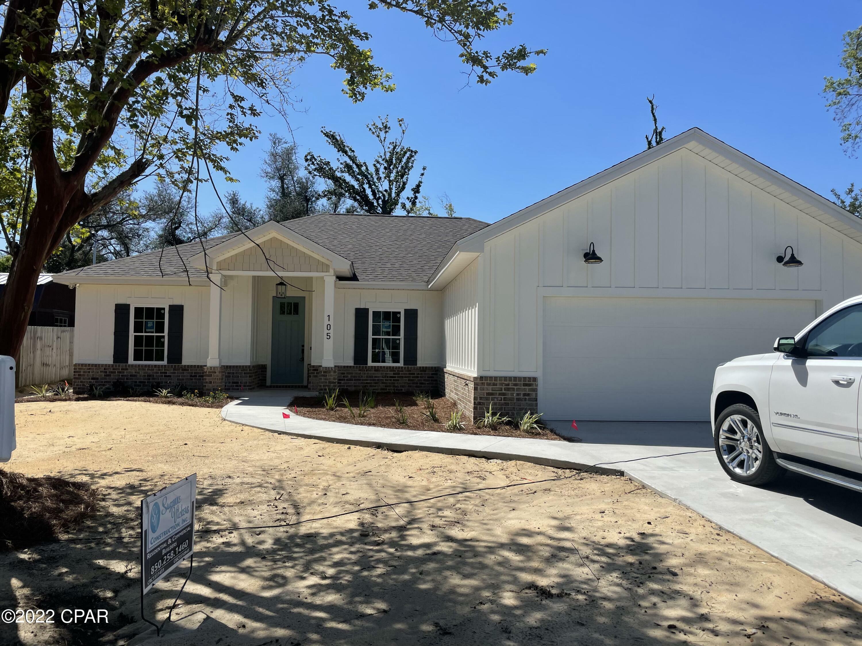 Property Photo:  105 N Claire Drive  FL 32401 