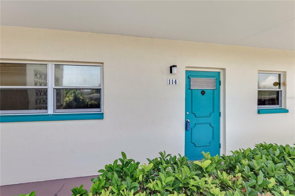 Property Photo: 2960 59th Street S 114 FL 33707