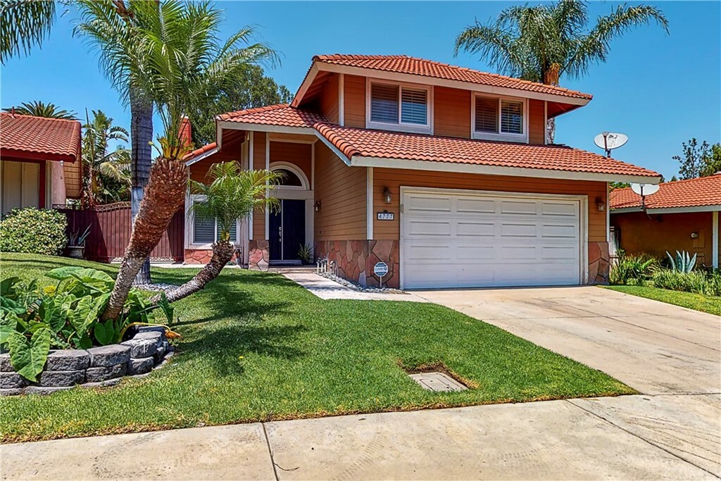 Property Photo:  4777 Valley Glen Drive  CA 92878 