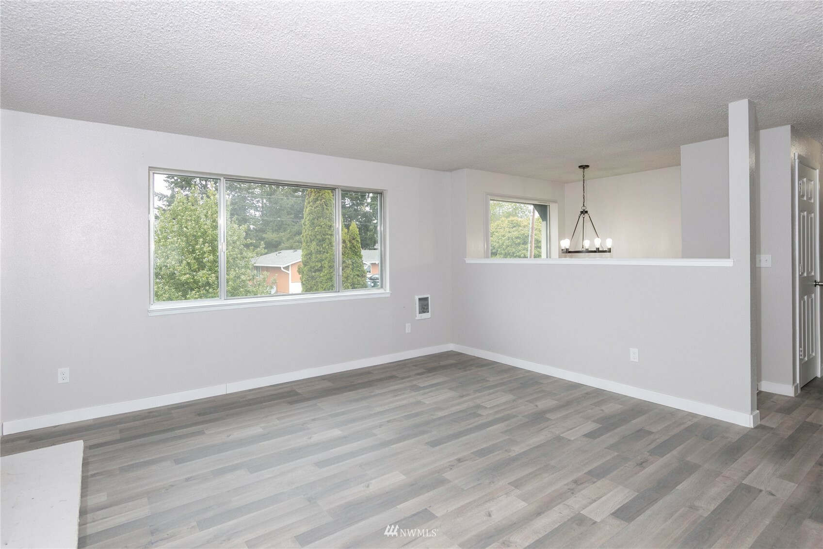 Property Photo:  16901 21st Avenue Ct E  WA 98387 