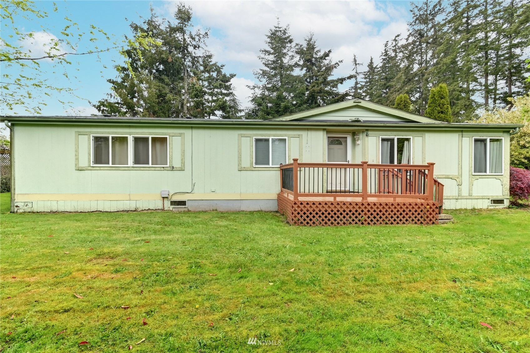 Property Photo: 19018 92nd Avenue NW WA 98292