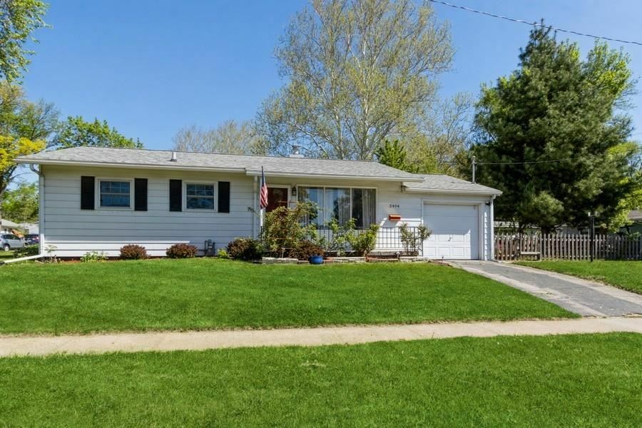 Property Photo:  2404 Bradford Dr  IA 52240-0000 