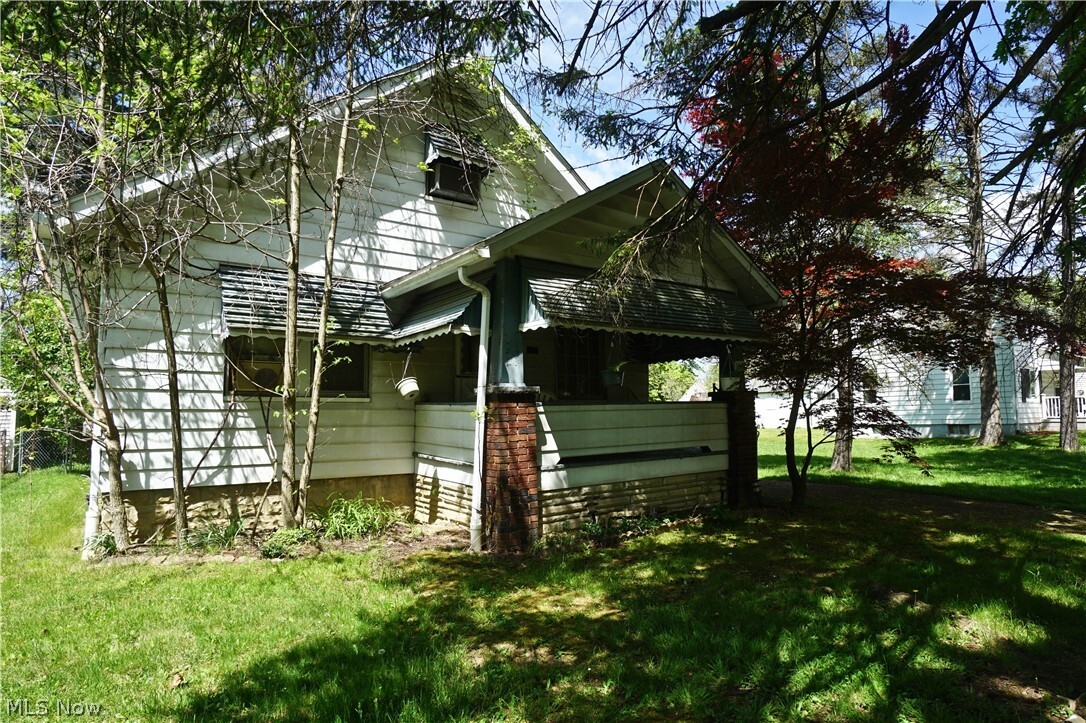 Property Photo:  184 Carnegie Avenue  OH 44515 