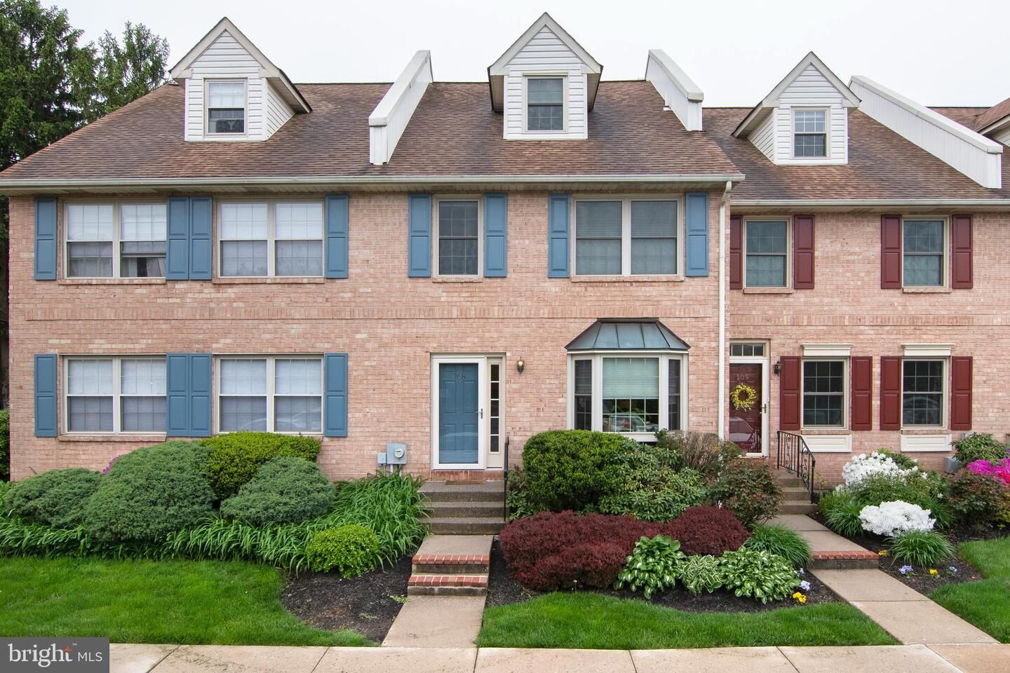 Property Photo: 108 Susan Constant Court 8 PA 19401