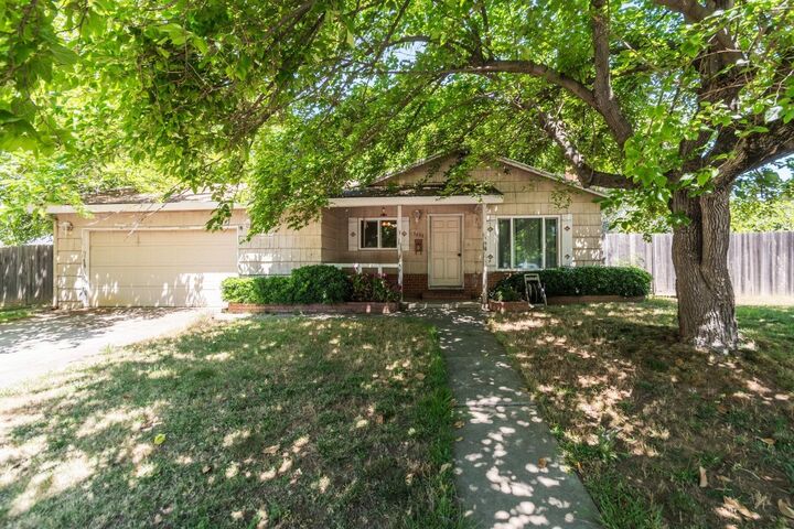 5633 Liggett Way  Carmichael CA 95608 photo