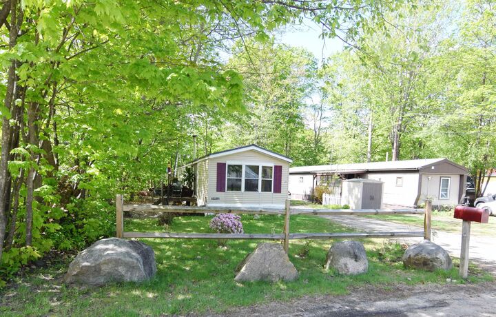 Property Photo: 13 Franklin Street NH 03251