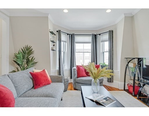 Property Photo:  400 Broadway 6  MA 02145 