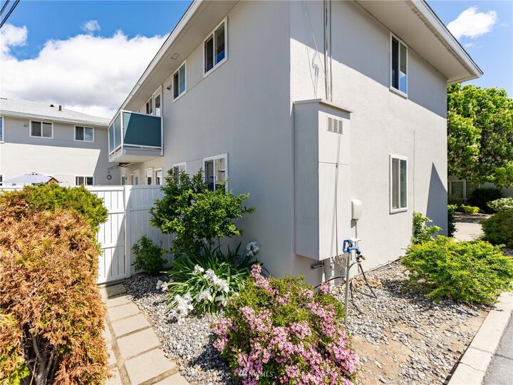 Property Photo:  150 Lavender Court 42  WA 98801 