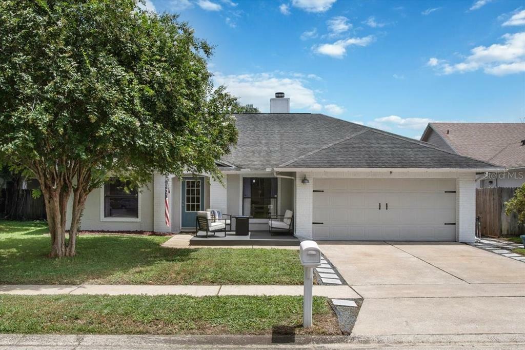 Property Photo:  667 Arbukle Court  FL 32708 