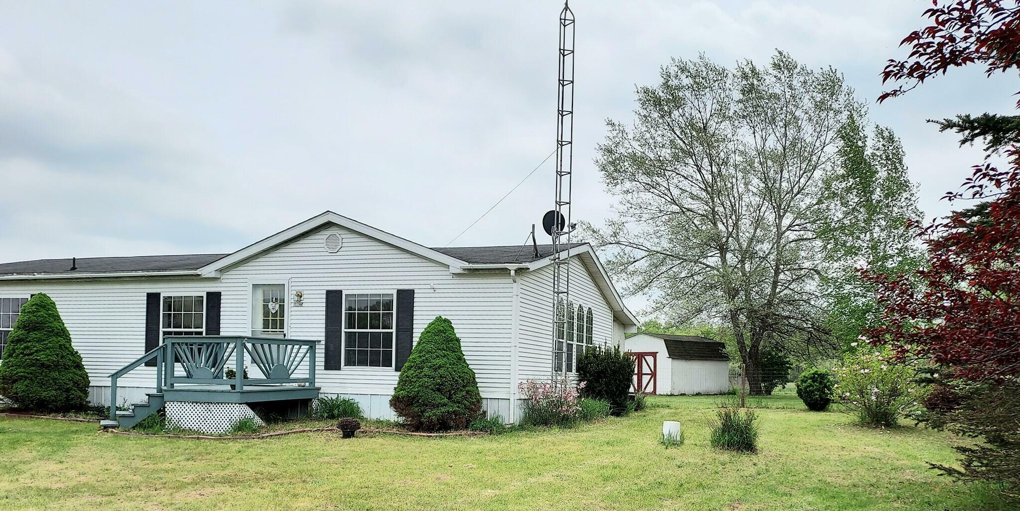 Property Photo:  18625 15 Mile Road  MI 49307 
