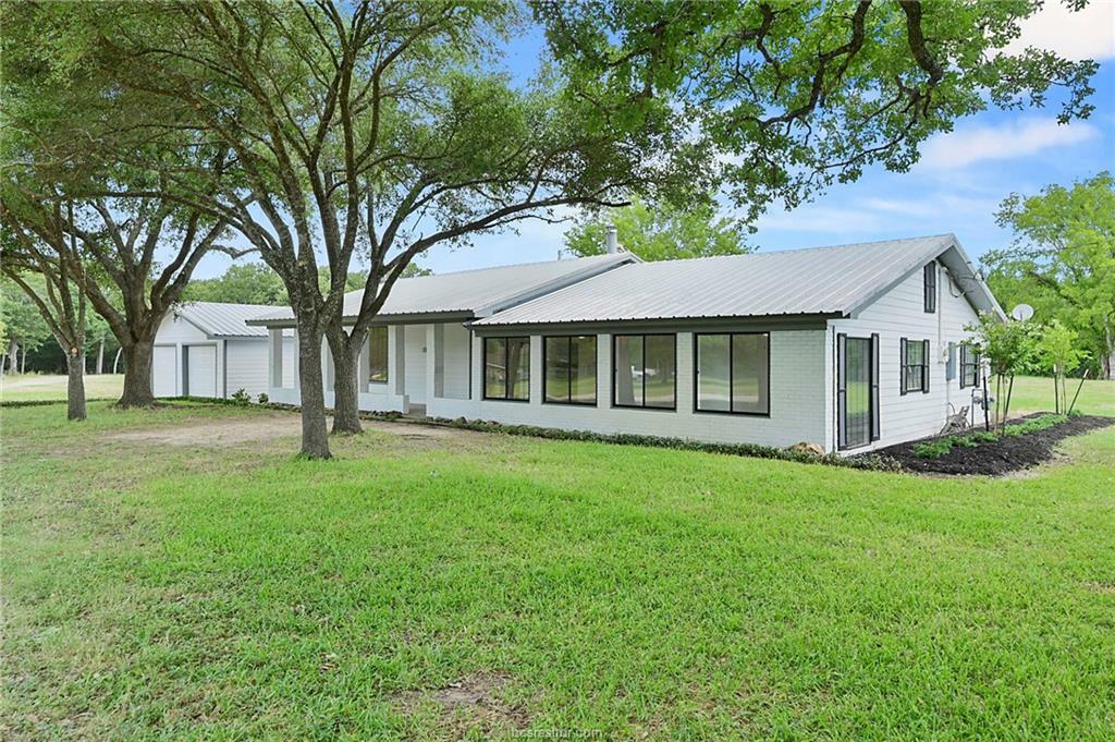 Property Photo: 1913 Lightfoot Lane TX 77803-1834