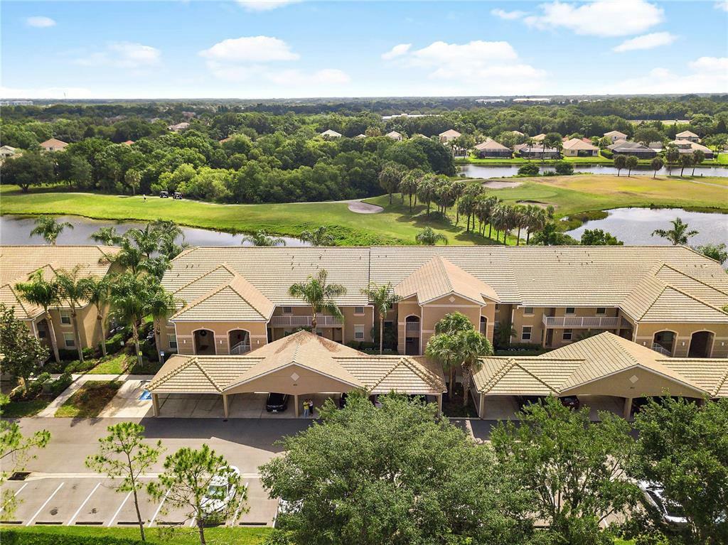 1011 Fairwaycove Lane 204  Bradenton FL 34212 photo
