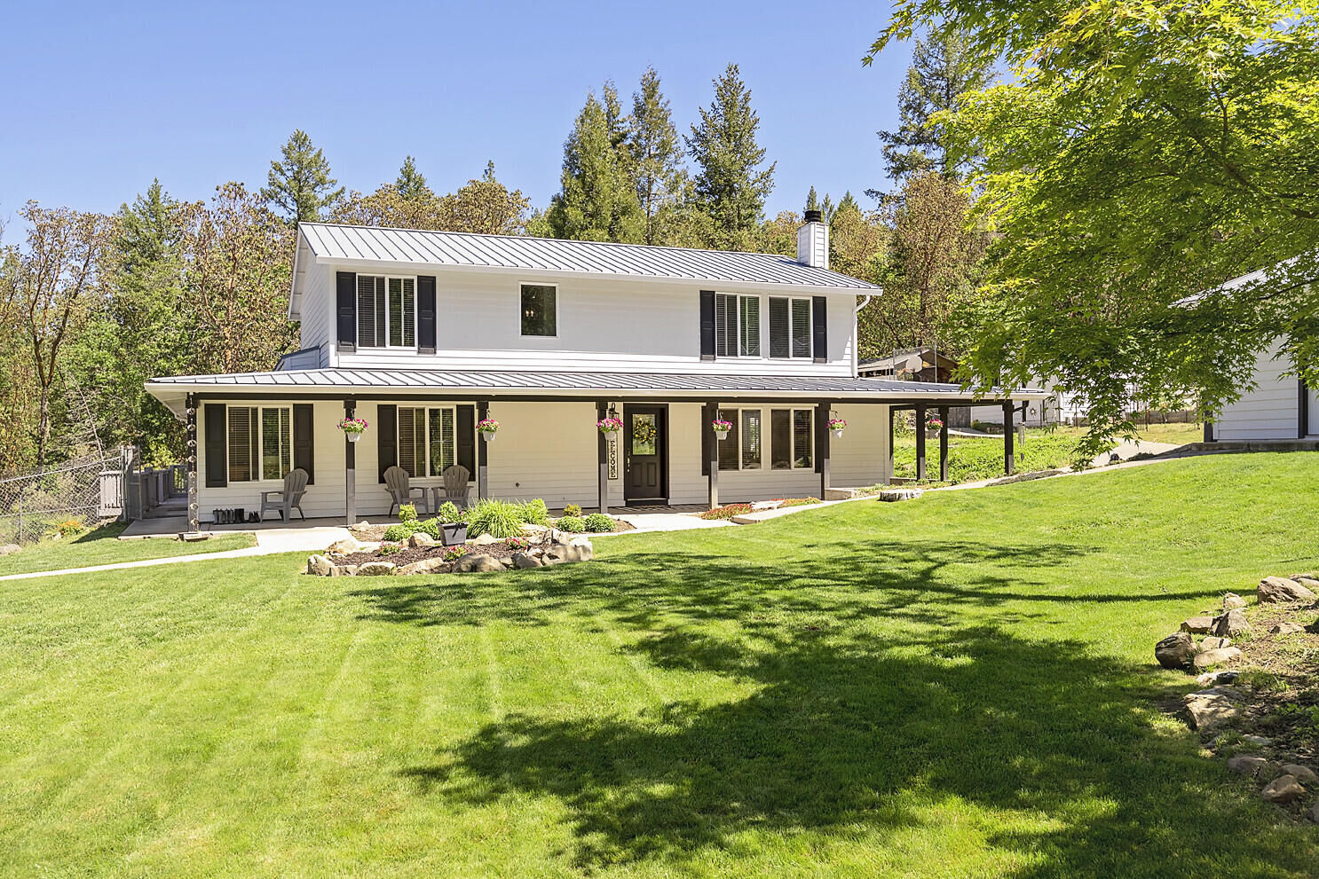 Property Photo:  329 Tumbleweed Trail  OR 97530 