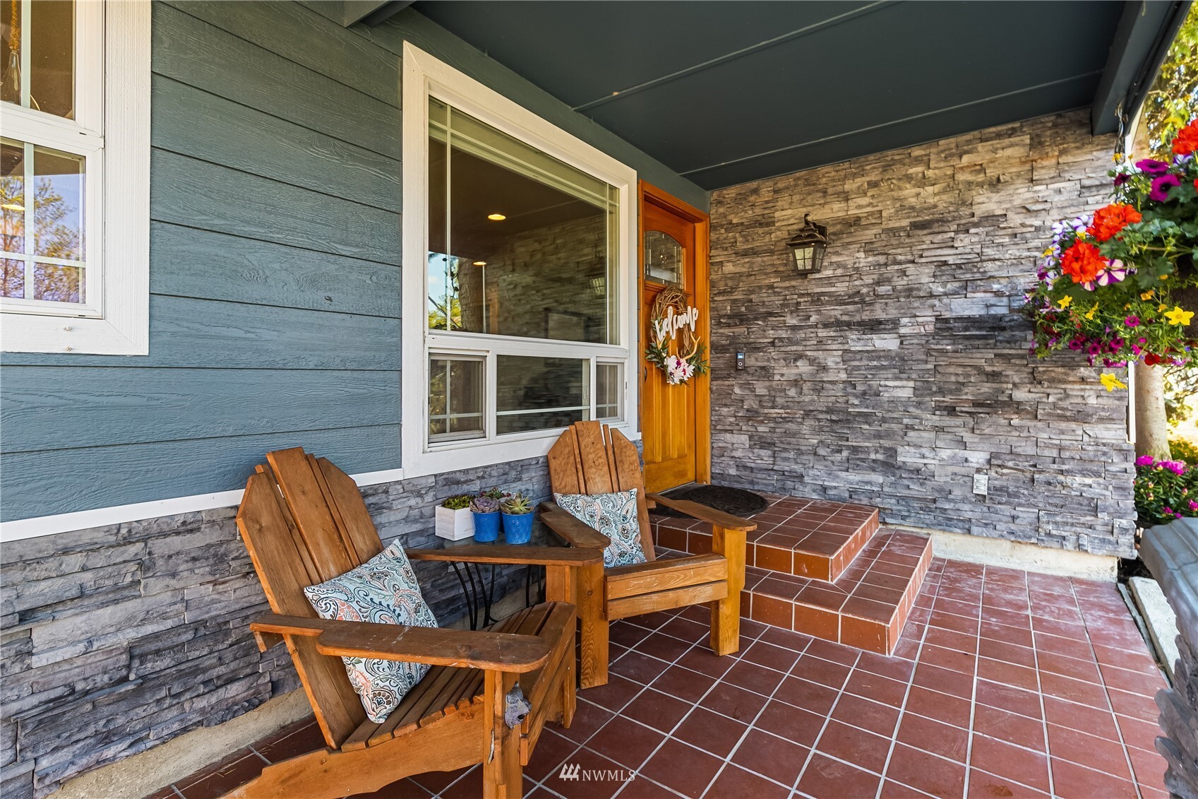 Property Photo:  2317 Monica Drive  WA 98273 