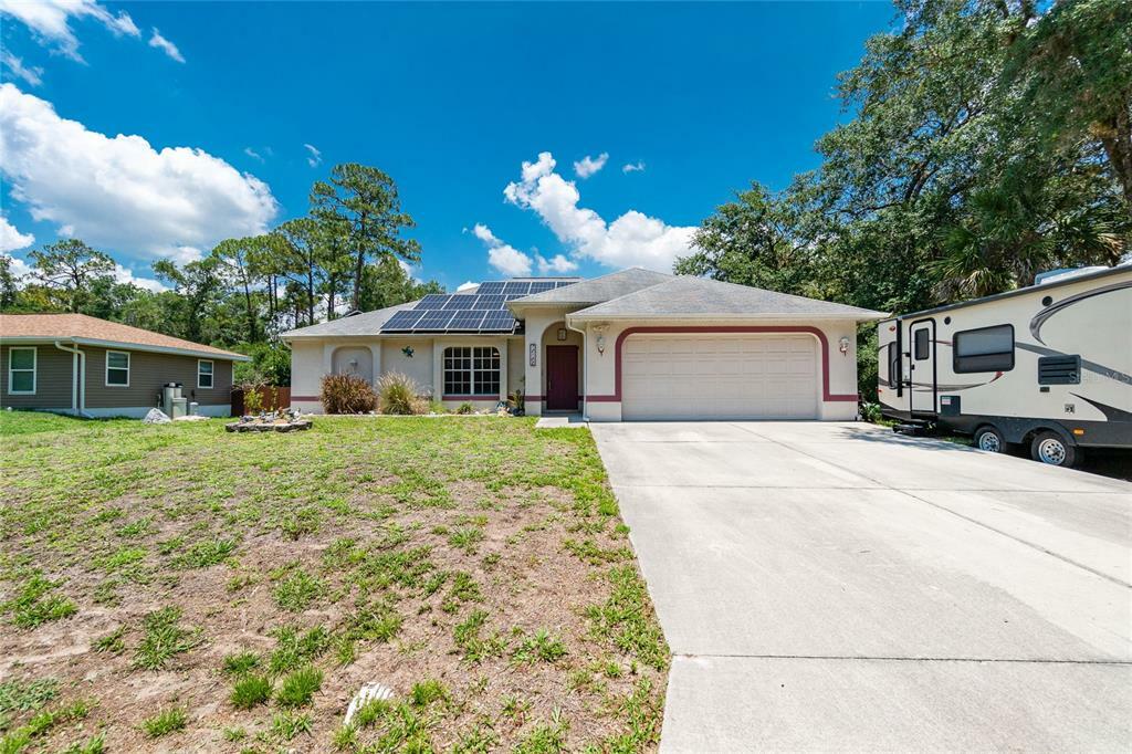 Property Photo:  18158 Spartonvail Avenue  FL 33954 