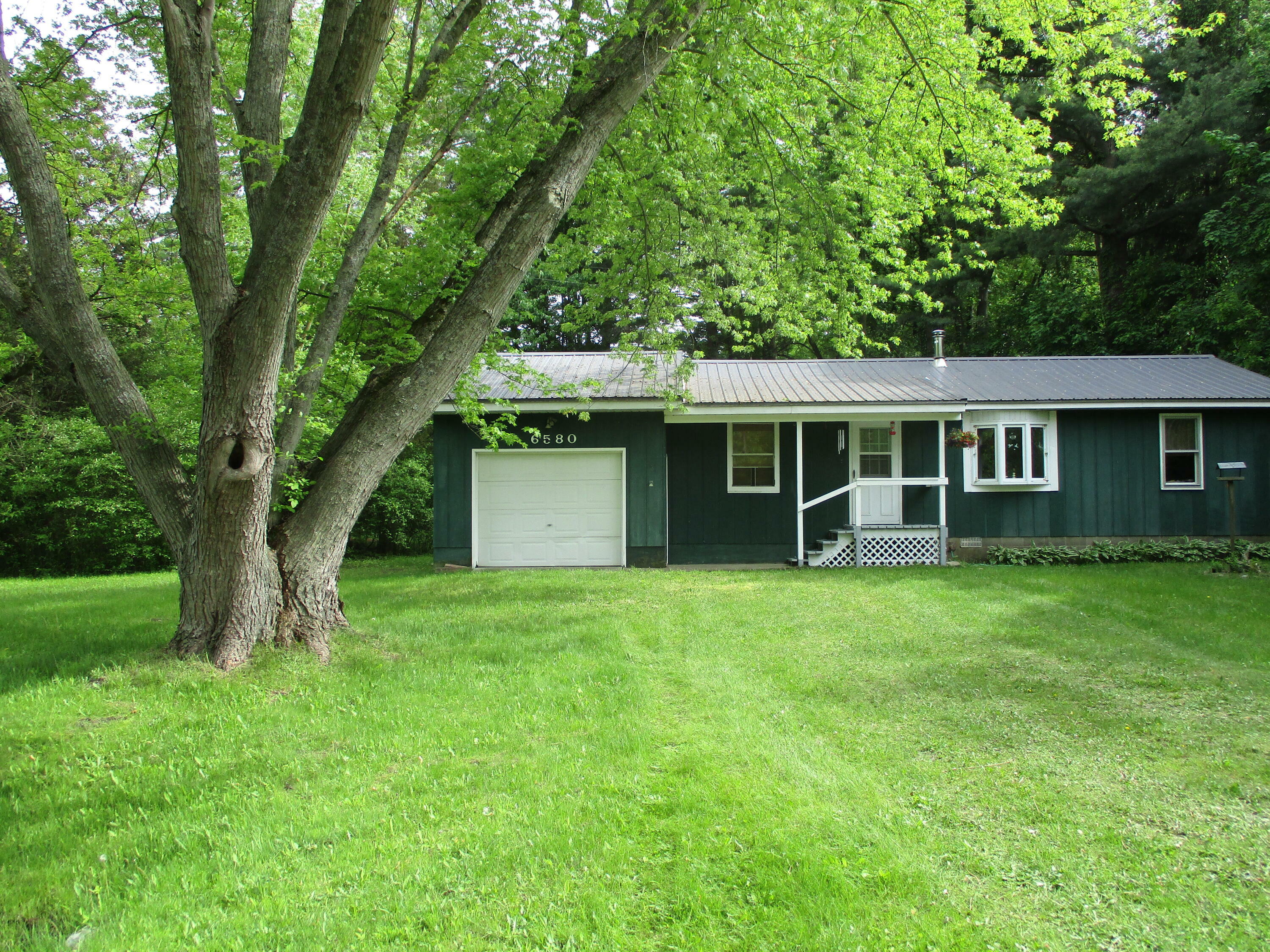 Property Photo:  6580 120th Avenue  MI 49408 