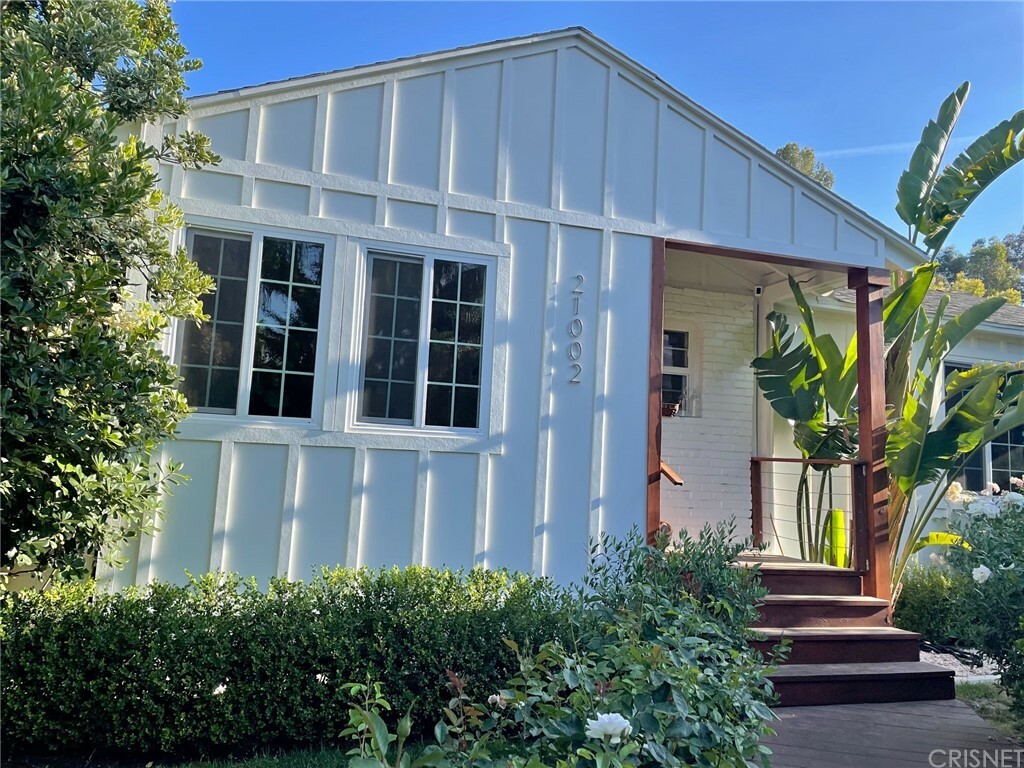 Property Photo:  21002 Costanso Street  CA 91364 