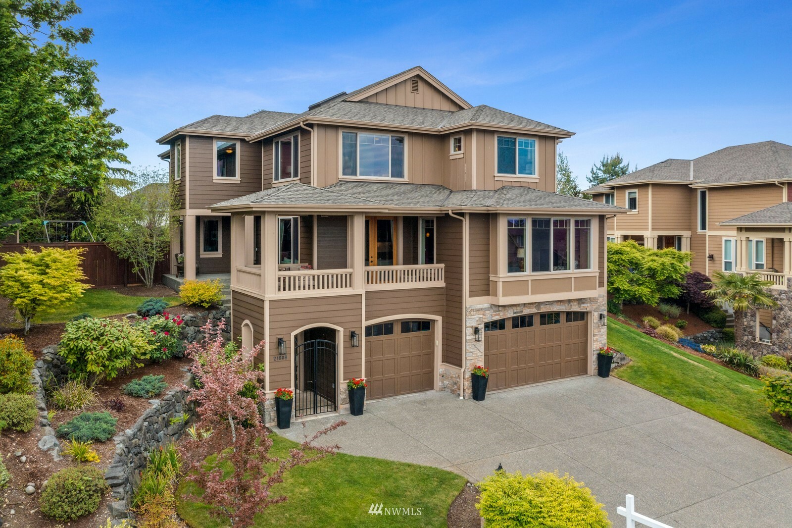 Property Photo: 21808 Quiet Water Loop WA 98391