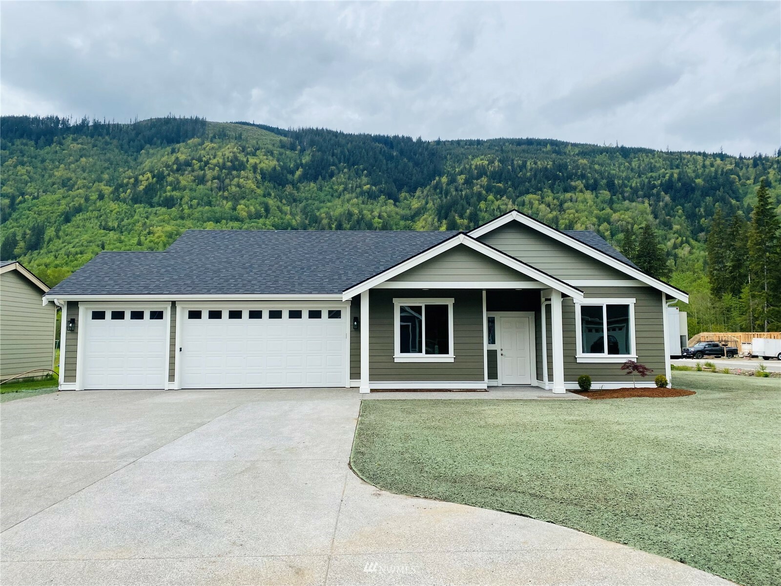 Property Photo: 8253 Balfour Valley Lane WA 98266