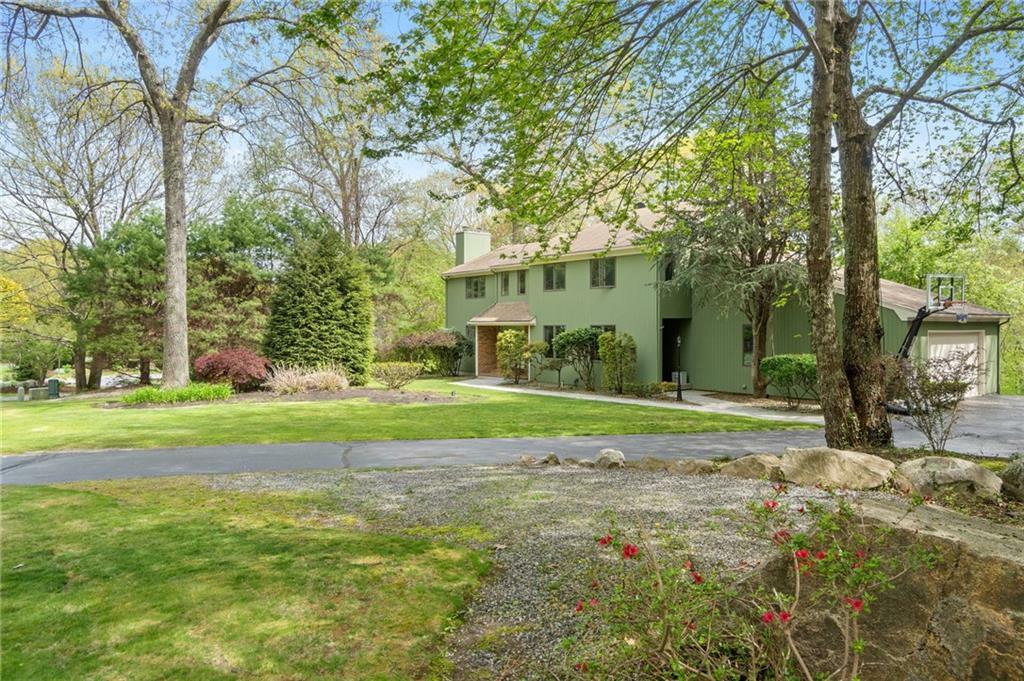 Property Photo: 30 Cavalier Dr Dr RI 02818