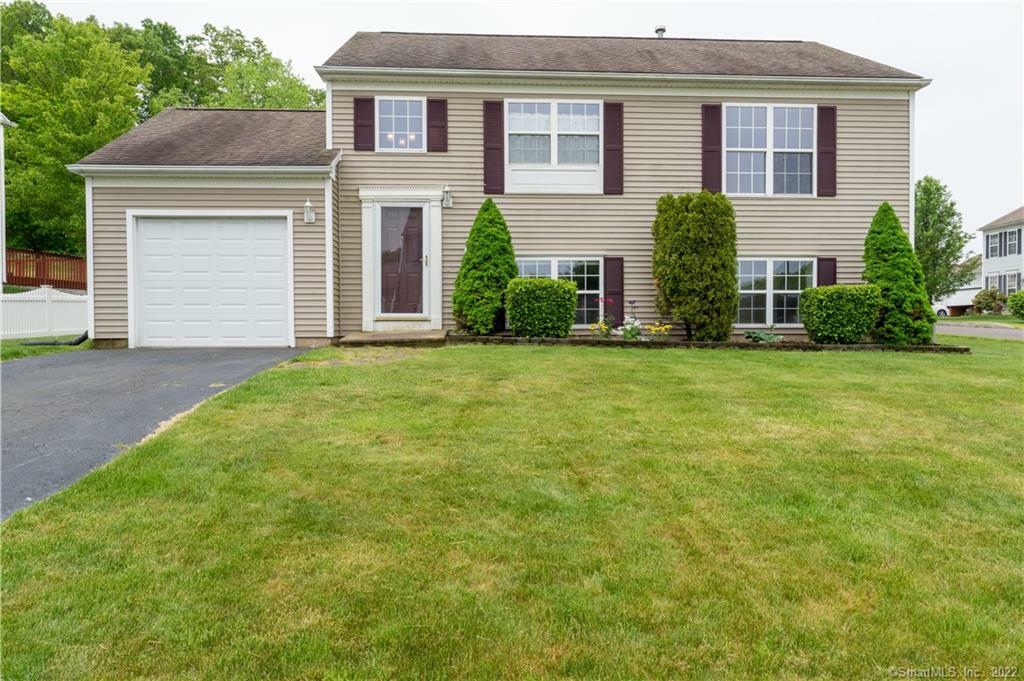 Property Photo: 6 Wilson Way CT 06040