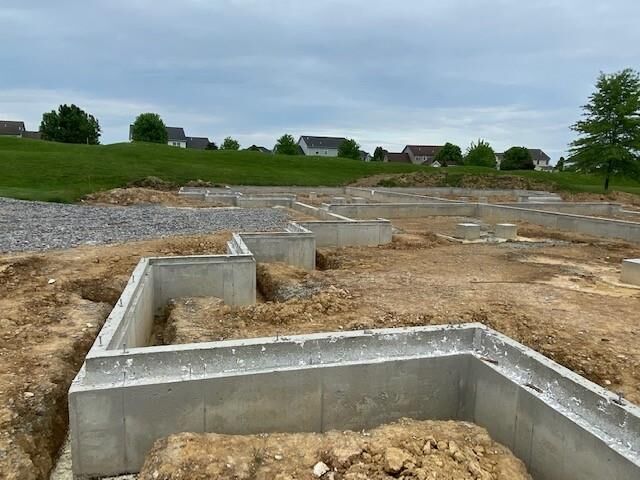 Property Photo:  1051 Carriage Lane  PA 16056 