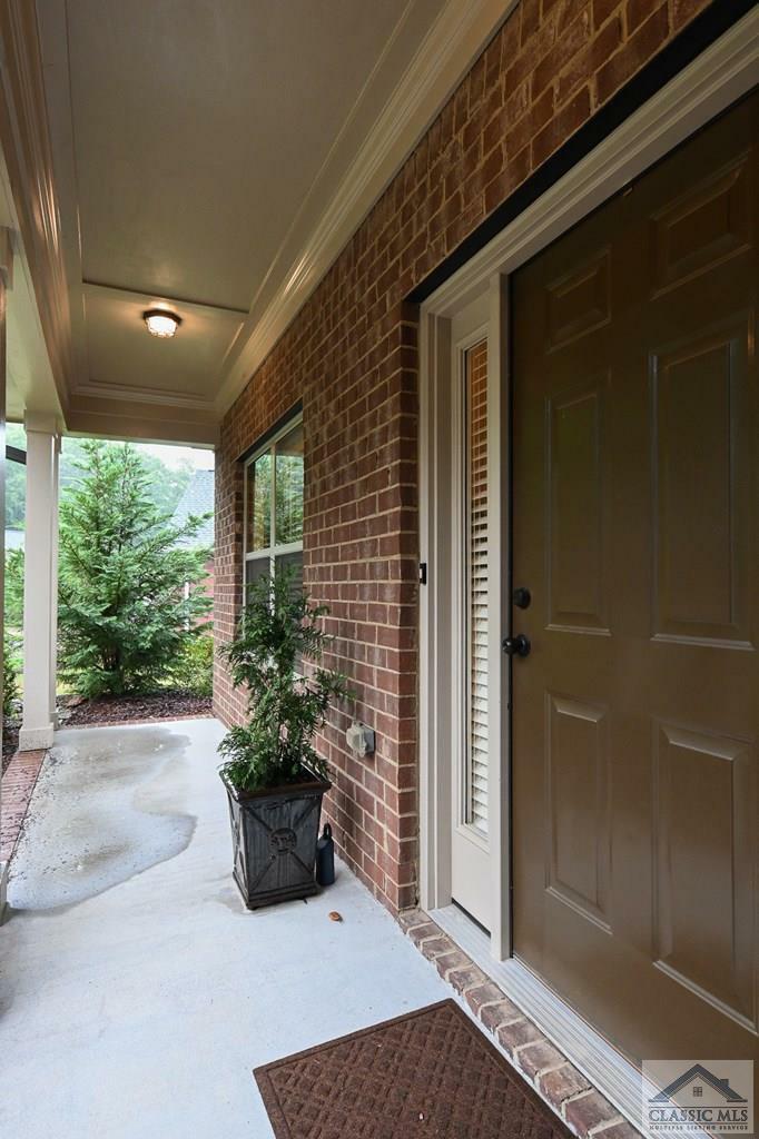 Property Photo:  232 Huntington Shoals Drive  GA 30606 