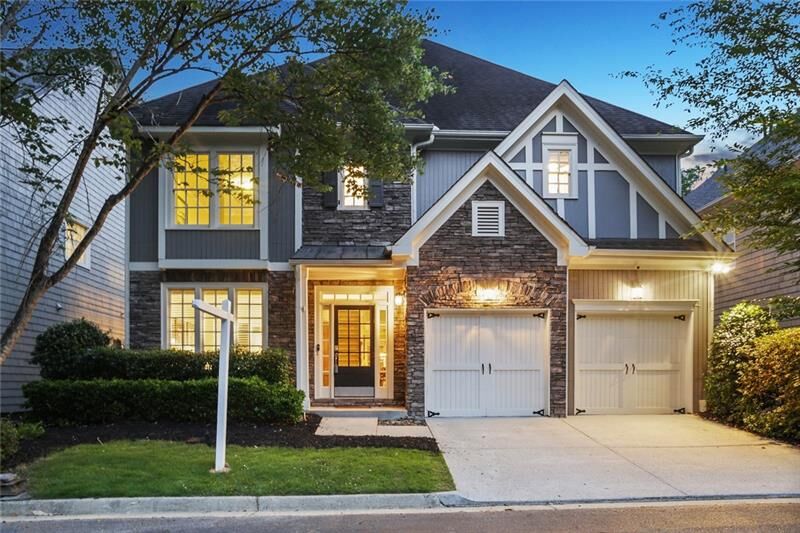 Property Photo:  2498 Brookline Circle NE  GA 30319 