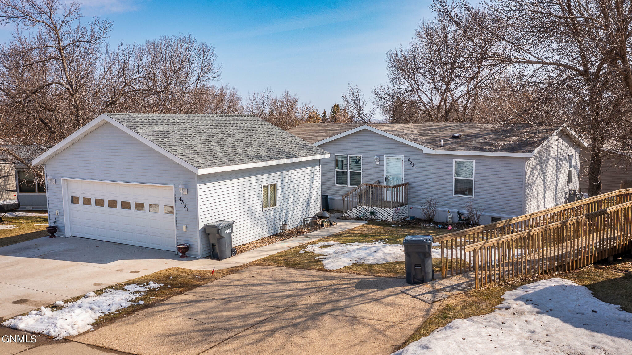 Property Photo:  4331 Drake Drive  ND 58503 