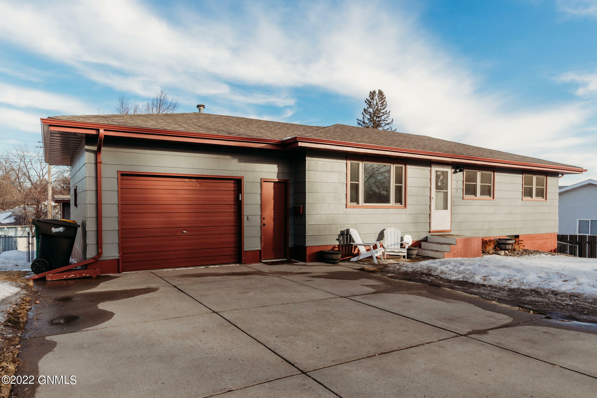 Property Photo:  1929 Marian Drive  ND 58501 