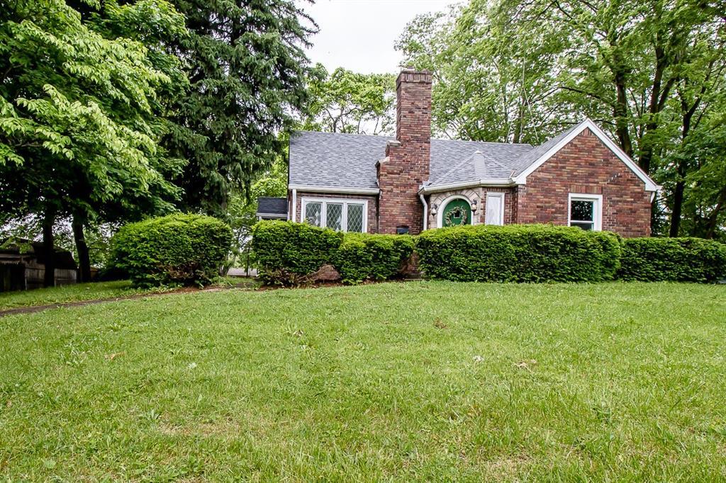 Property Photo: 415 Main Street IN 47246