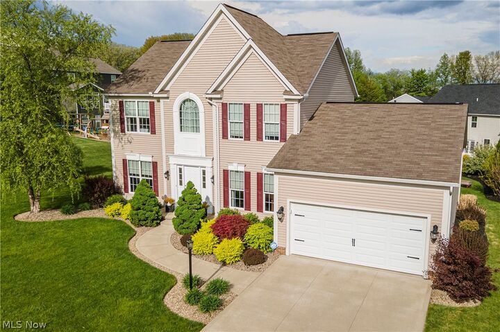 7214 Emerald Glen Avenue NW  Canal Fulton OH 44614 photo