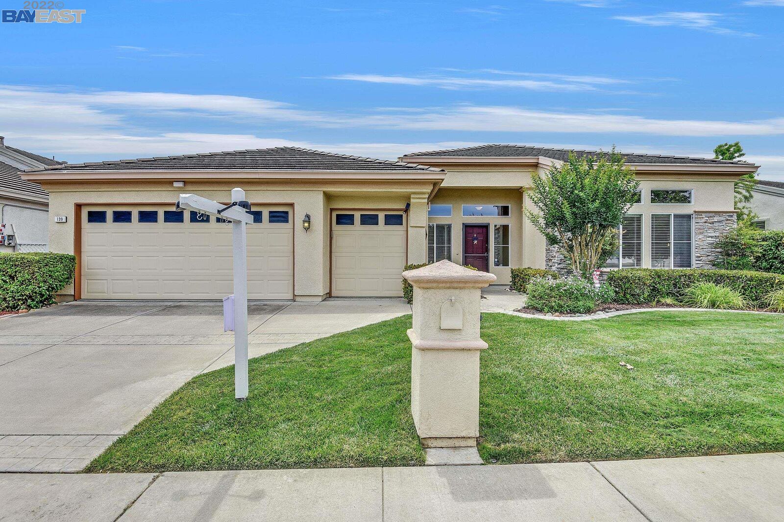 Property Photo:  139 Pippin Dr  CA 94513 