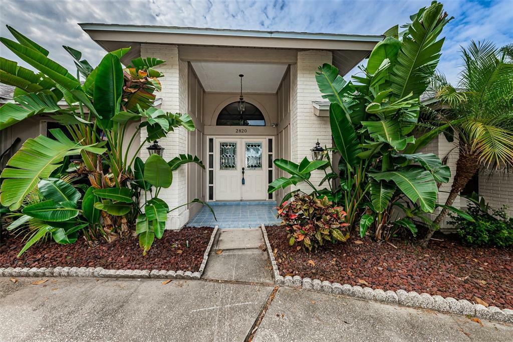 Property Photo:  2820 Brambleridge Court  FL 34691 