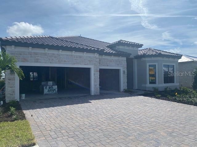 Property Photo:  6202 Winding Pine Drive  FL 34275 