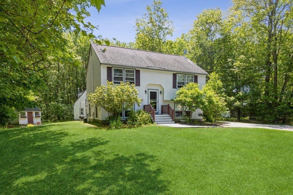 Property Photo:  40 Riverbend Road  NH 03857 