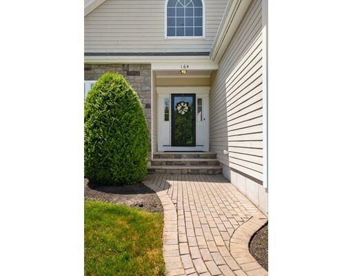 Property Photo: 164 Nicholas Dr MA 01523