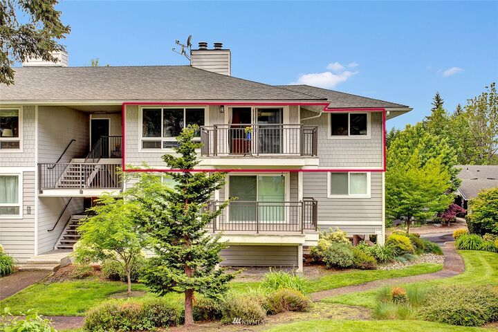 15206 NE 8th Street E12  Bellevue WA 98007 photo