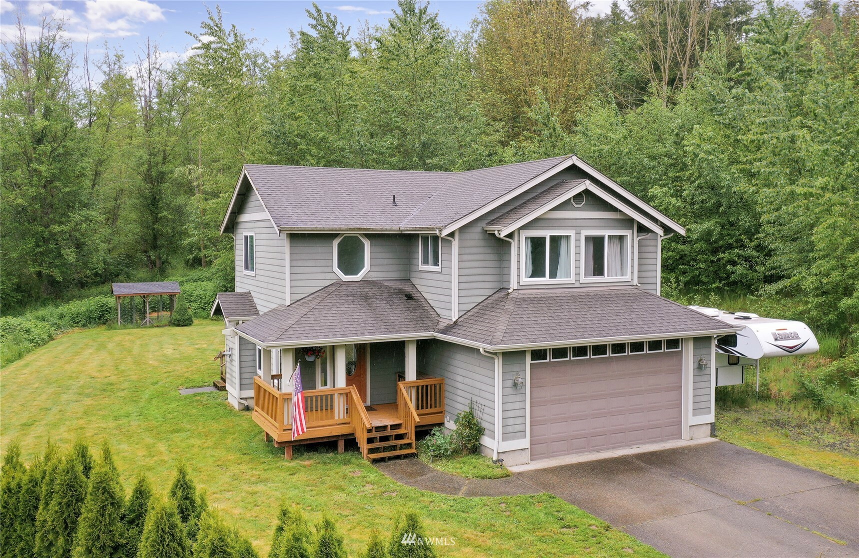 Property Photo:  40509 Templin Road S  WA 98580 