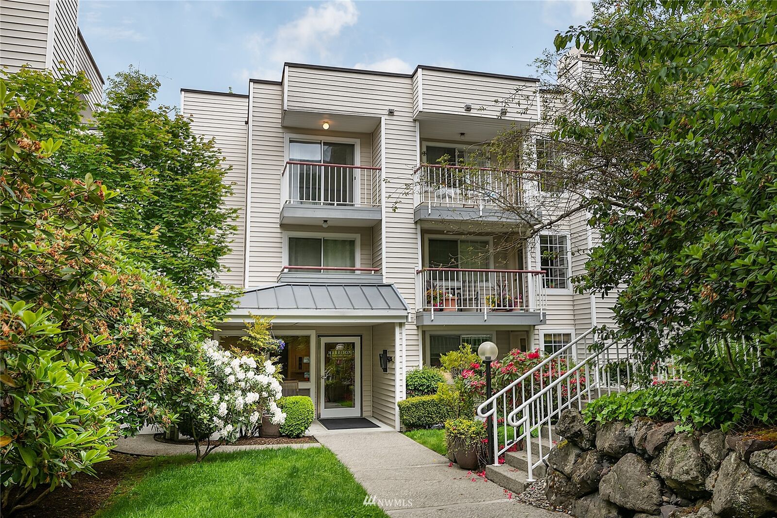 Property Photo: 132 NE 95th Street B301 WA 98115