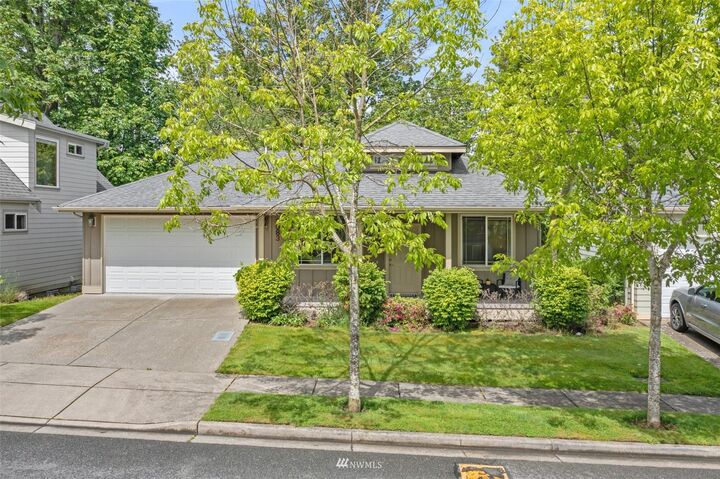 Property Photo: 2083 Calico Loop WA 98248