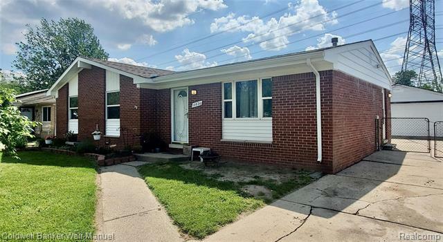 Property Photo:  10820 Jackson Street  MI 48111 