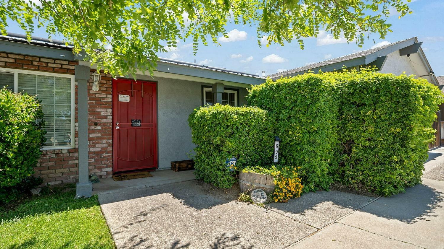 Property Photo:  692 Alpine Avenue  CA 95336 