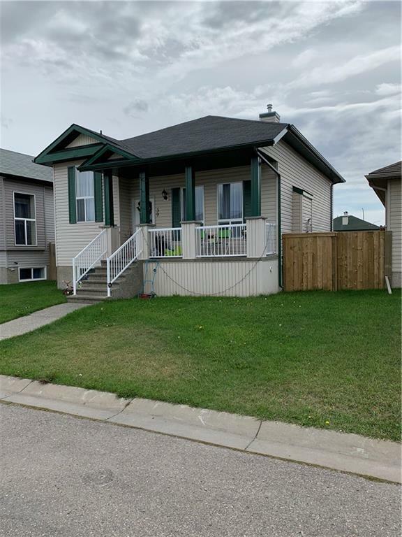 Property Photo: 39 Sunrise Close SE AB T1V 1Z3