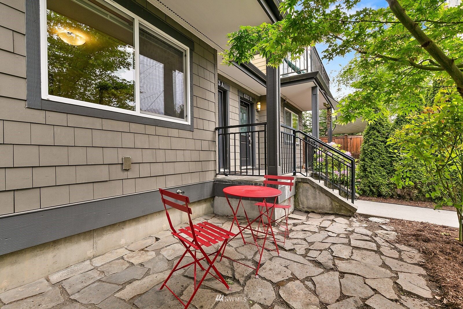 Property Photo:  4313 SW Seattle Street A  WA 98116 