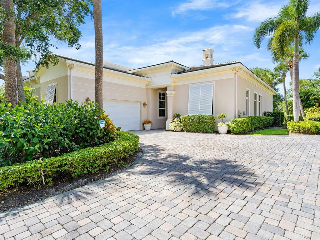 Property Photo:  1618 Weybridge Circle  FL 32963 